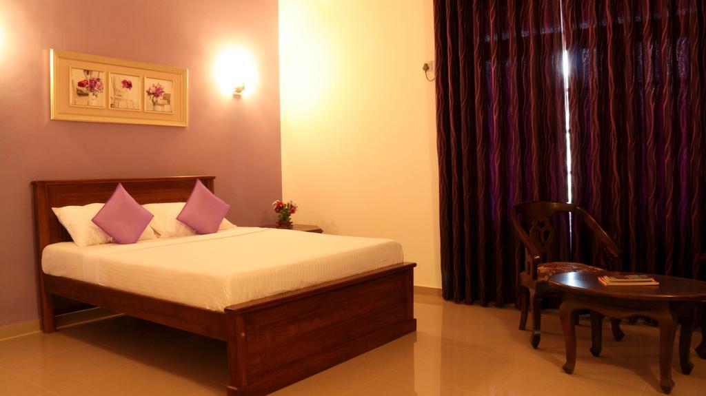 Ziegler Cottage Negombo Room photo